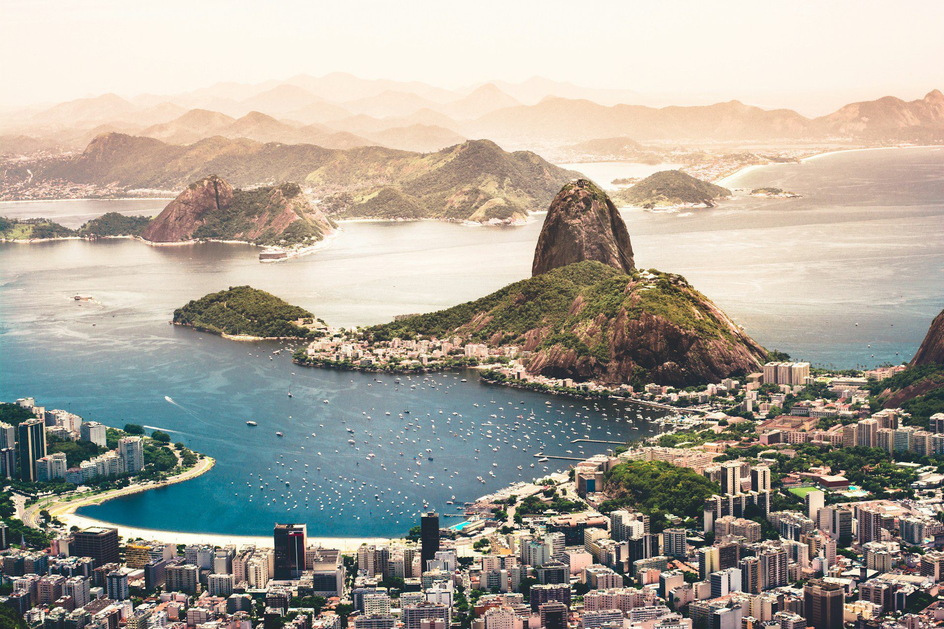 Caesars' Big Brazil и Sportingbet кандидатстват за лицензи в Бразилия